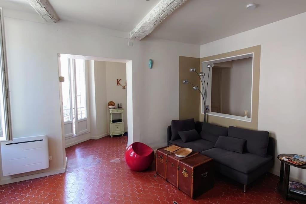 Appartement De Charme - Wifi - Centre Historique Tolone Esterno foto