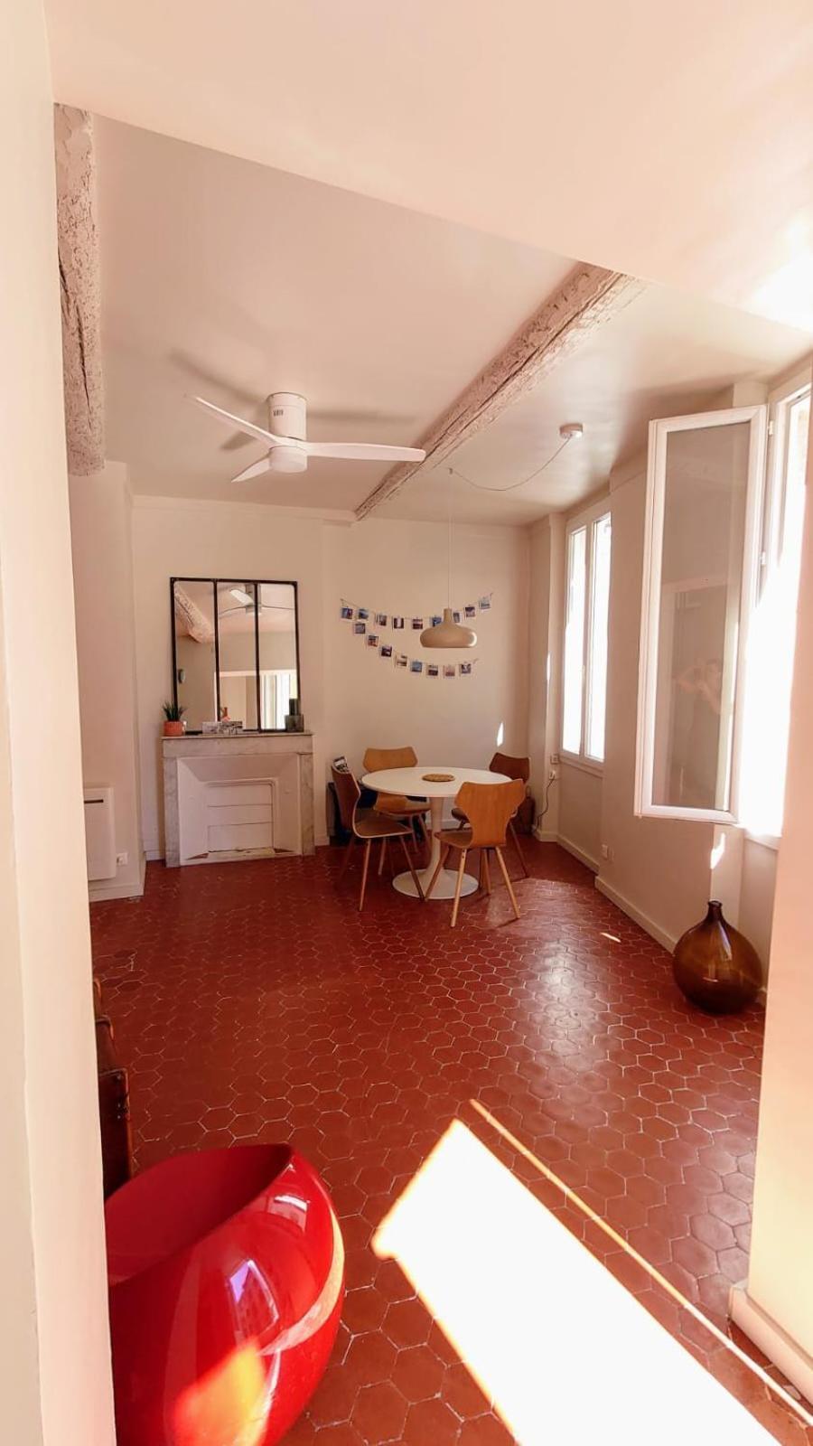 Appartement De Charme - Wifi - Centre Historique Tolone Esterno foto